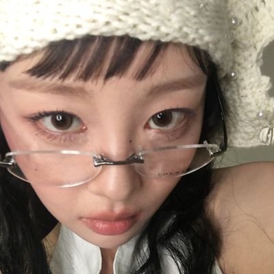 sungkioo's profile picture. ㅤ!ㅤmy baby my baby 
= koo | hanji ♡ ando en @yveskioo