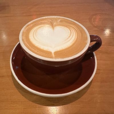FinnHackberry's profile picture. 