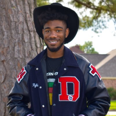 Kylerwhatever's profile picture. 19 |✞ Texas 📍 HTU 28’ Austin.