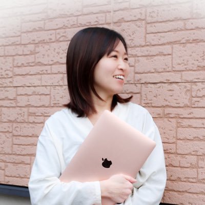 \どんな小さなお悩みもご相談ください/ ◆現行サイトの修正のみもOK👍 ◆楽天、Amazonショップも作れます ◆SNS投稿画像、動画作成 🎖️実績→カフェ、クリーニング店、建築・整備会社、キャンプ場サイト等… 小樽近郊は対面で打ち合わせ可能🍀 お気軽にDMまたは下のリンクからご相談ください👇