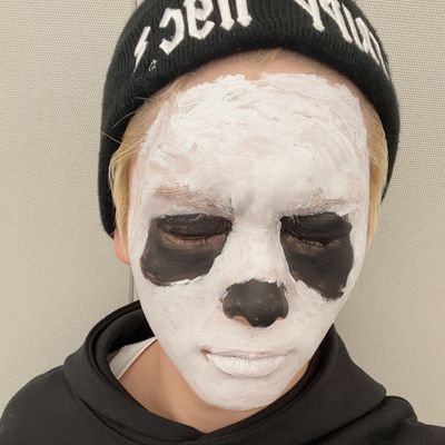 viraayyraaa's profile picture. 