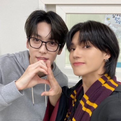 yourlaney's profile picture. life playing me like a cheap kazoo