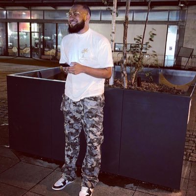 NEW ACCOUNT |Romeo |🇹🇹🇬🇾🇬🇩🔑Rum & Roti| Insta : imjustromeo| Baccanalist 🥳 | AFC 🔴❤️|F1 Forza Ferrari 🏎