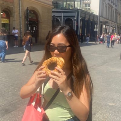 SaekiMomoka3's profile picture. フリーランスSNSデザイナー
Instagramフィード投稿・リール投稿・YouTubeサムネイル・Short・SNS運用代行・バナー・スライド・チラシ and more
ニュークリ13期生
お問い合わせはDMで