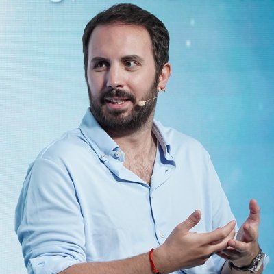 aiglesiasfraga's profile picture. Digitalización, inteligencia artificial e innovación | Periodista en @DisruptoresEE @elespanolcom | Profesor en @universidadcjc | Speaker | 15x premios