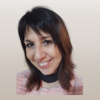 Periodista i filòloga, o potser cap de les dues coses...