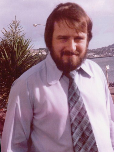 Hi, My name is Richard. I specialise in Social Media Marketing concentrating on Diet and weight Loss, the natural way.
http://t.co/GF8aCOWAsb