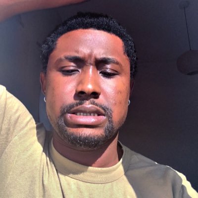 itsyourboybeni's profile picture. construction engineer