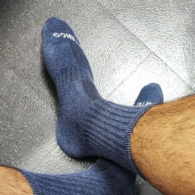 🔞 Italian gay couple 🏳️🌈🦶🇮🇹 alfa + beta 👬
DM are open🍆
More on our link 🧦🩲
#malefeet #gay #couple #kink