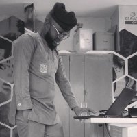 Adewale Mohammed (@leegalwhistle) 's Twitter Profile