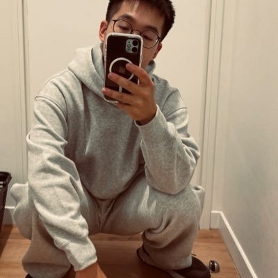 zxc897634's profile picture. 