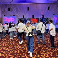 wulan (@xinalongwithme) 's Twitter Profile