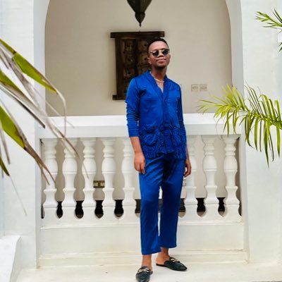 RADIO Personality, Entertainer, Faaaaaabulous KUEEENG