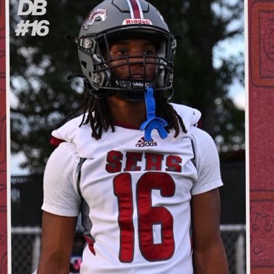 Deondre Washington Profile