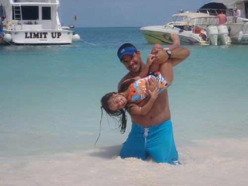 percom81's profile picture. 