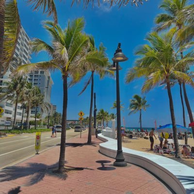 KDeezyX's profile picture. 