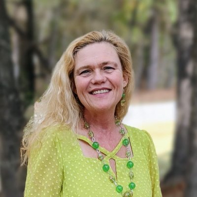 Owner, Dunaway & Daughters Marketing, a digital marketing agency specializing in small, local business marketing.