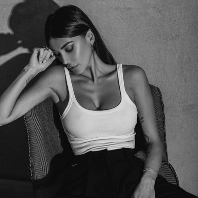 Presagiaban matanza mis rugidos : el aliento que creó el desierto. ———— La terrible, la poderosa. 𝑆𝑜𝑏𝑒𝑟𝑎𝑛𝑎 𝑑𝑒 𝑙𝑒𝑜𝑛𝑒𝑠 𝑦 𝑠𝑒𝑟𝑝𝑖𝑒𝑛𝑡𝑒𝑠 𓃭.