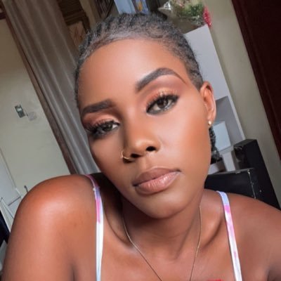 Hi, I'm Whitney! I'm a BBA student specializing in accounting, with a passion for fashion and style. Friendly and approachable.