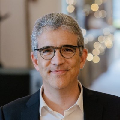 ucplion's profile picture. Diagnosticado pelo Dr. António Costa com a doença de cepticismo