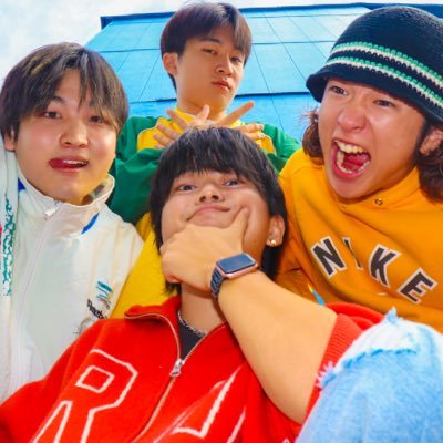 ガキンチョのロックンロールバンド!! tabunaddbandayo@gmail.com にお問い合わせください!ライブの予約!HP!↓↓↓