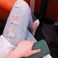 zhong_ya76885's profile picture. 
