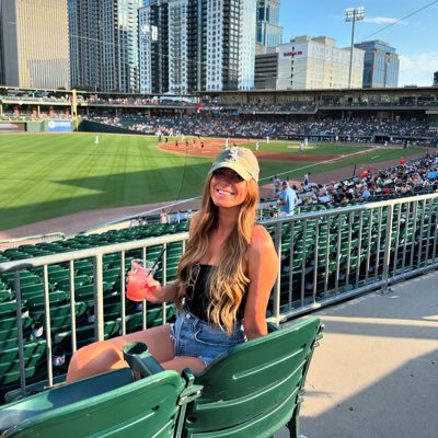 Amy Elizabeth Profile