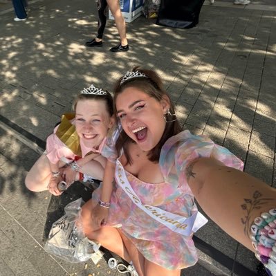 mytearsricosage's profile picture. 