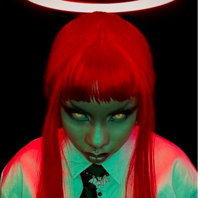 24🔞 ☆ He/They ☆ agender transboi ☆ tiktok/IG: xo.prudence ☆ cosplayer ☆ streamer ☆ silly little guy ☆ will block you ☆ current: ITWV ☆ autistic