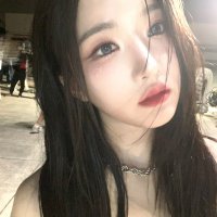 'saf (@yunyeonz) 's Twitter Profile