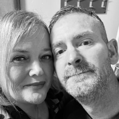 Scottish lass who 💚my son, my bhoy @slimshaney42 🇮🇪, indie/dance/hip hop (esp 80s & early 90s), gigs, retro stuff, wild swimming & Celtic. #MDANT🏅