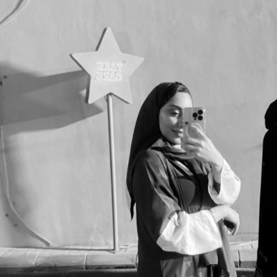 Raneeem_98's profile picture. MBBS 🩺💜.