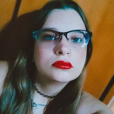 YakiNozdrin's profile picture. Riquelme, luego existo. Periodista. Escribo sobre videojuegos en @BitWares y en @PressOverNews