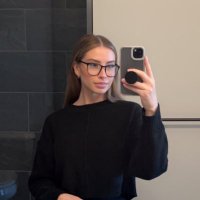 De (@itisde_) 's Twitter Profile Photo De (@itisde_) 's Twitter Profile Photo
