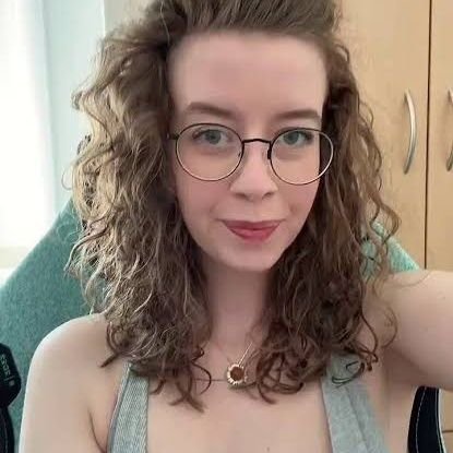 ReynaMaris38987's profile picture. 