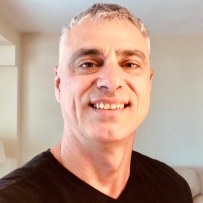 danilomerlino's profile picture. En #proceso de mejora continua. #Esposo por #amor, #Padre por #bendición, #Informático por #curiosidad, #Emprendedor por #diversión, #Mentor por #ADN.