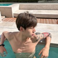 Ree (@_reehr_) 's Twitter Profile