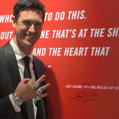 TWOmfnTWO_22's profile picture. 