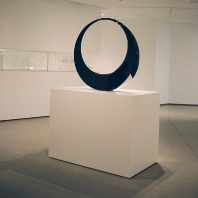 sweetnseany's profile picture. 