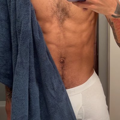 innerouter01's profile picture. 🔝 Afro-Latino just doing new things https://t.co/9jPH3bog5a NSFW 🔞 More to come