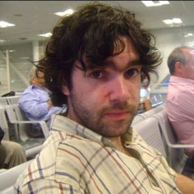 SantyVizgarra's profile picture. vendo pan