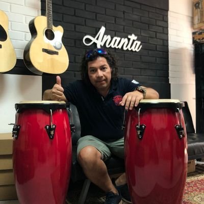 La música... pasión que se lleva en las venas... y el la piel...