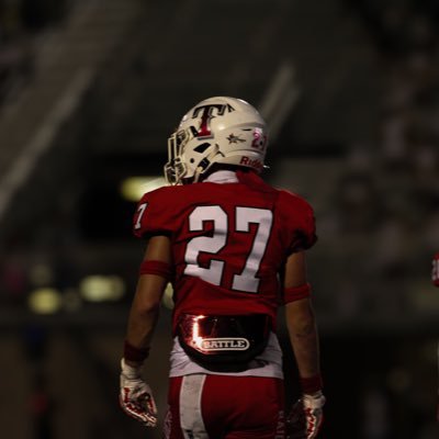 C/O27•nickle/LB/WR•6’•3.8 gpa •@taftraider @primal7v7•NCAA ID# 2309106453•https://t.co/a5ujVCXPNN