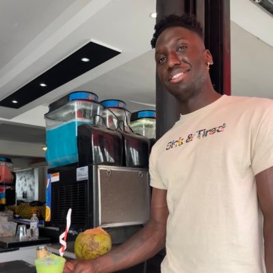 CantrelW's profile picture. 