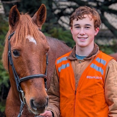 nathanaelbuschh's profile picture. Drone photography and videography.