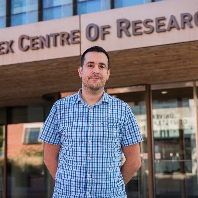 Associate Professor @ChemUWindsor, Polymers & Organic Electronics. Québécois in Southern Ontario. Father, #Habs, @49ers #HeavyMetal fan. He/Him. Tweets my own