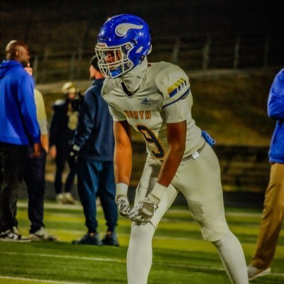 TE/ LB/DL| Football•Basketball•Track| Omaha North 26’| 6’3 215lb| 📞-402-507-8812