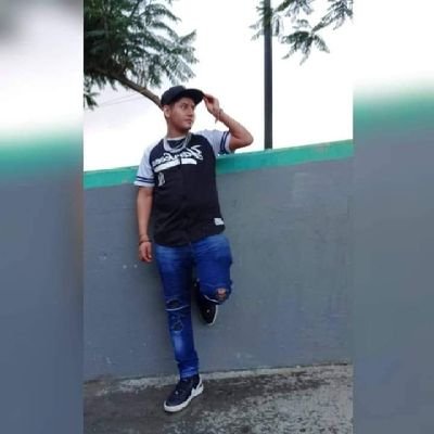 JulioNY172547's profile picture. 