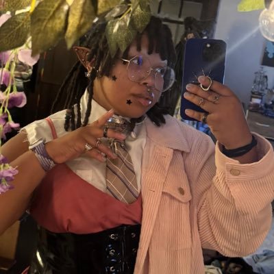 They/Them 🏳️⚧️🏴☠️🏳️🌈 Once I figure myself out it’s over for you nigets✨ ♉️♒️♐️