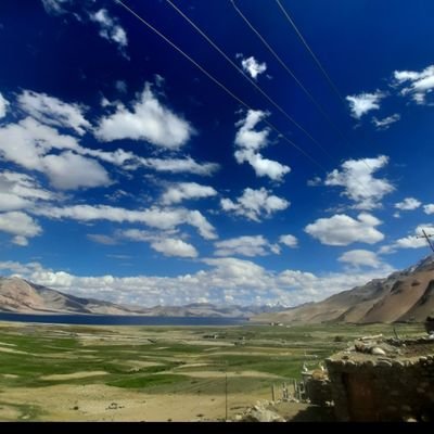 AdityaD_'s profile picture. Just another struggling human !